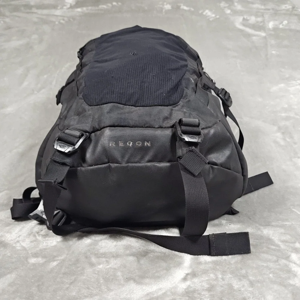 The North Face Recon Backpack Black NF0A52SH4HF Bag Laptop Sleeve Travel